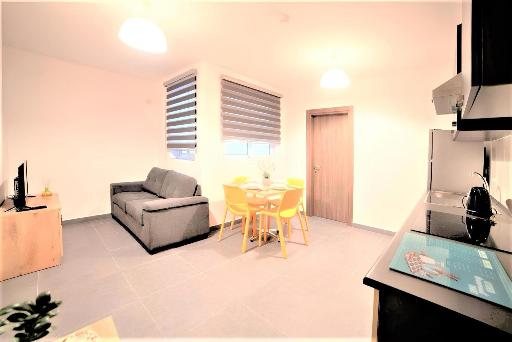 Elise Apartments Gzira Buitenkant foto